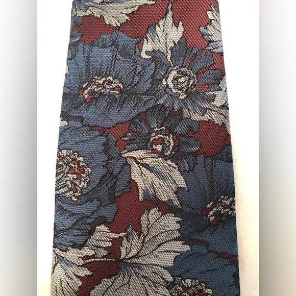 Vintage Camden Court Floral Red Blue White Tie Mens Necktie - Picture 12 of 16